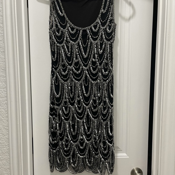 Beaded Cocktail Minidress
PISARRO NIGHTS - Picture 2 of 4